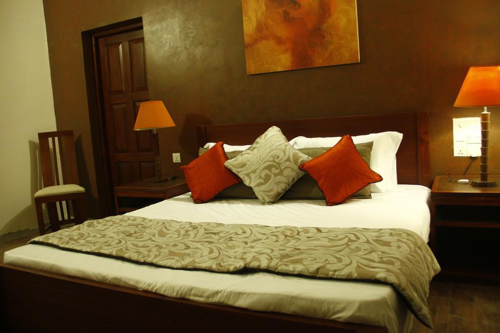 The Canes Boutique Hotel Colombo Phòng bức ảnh